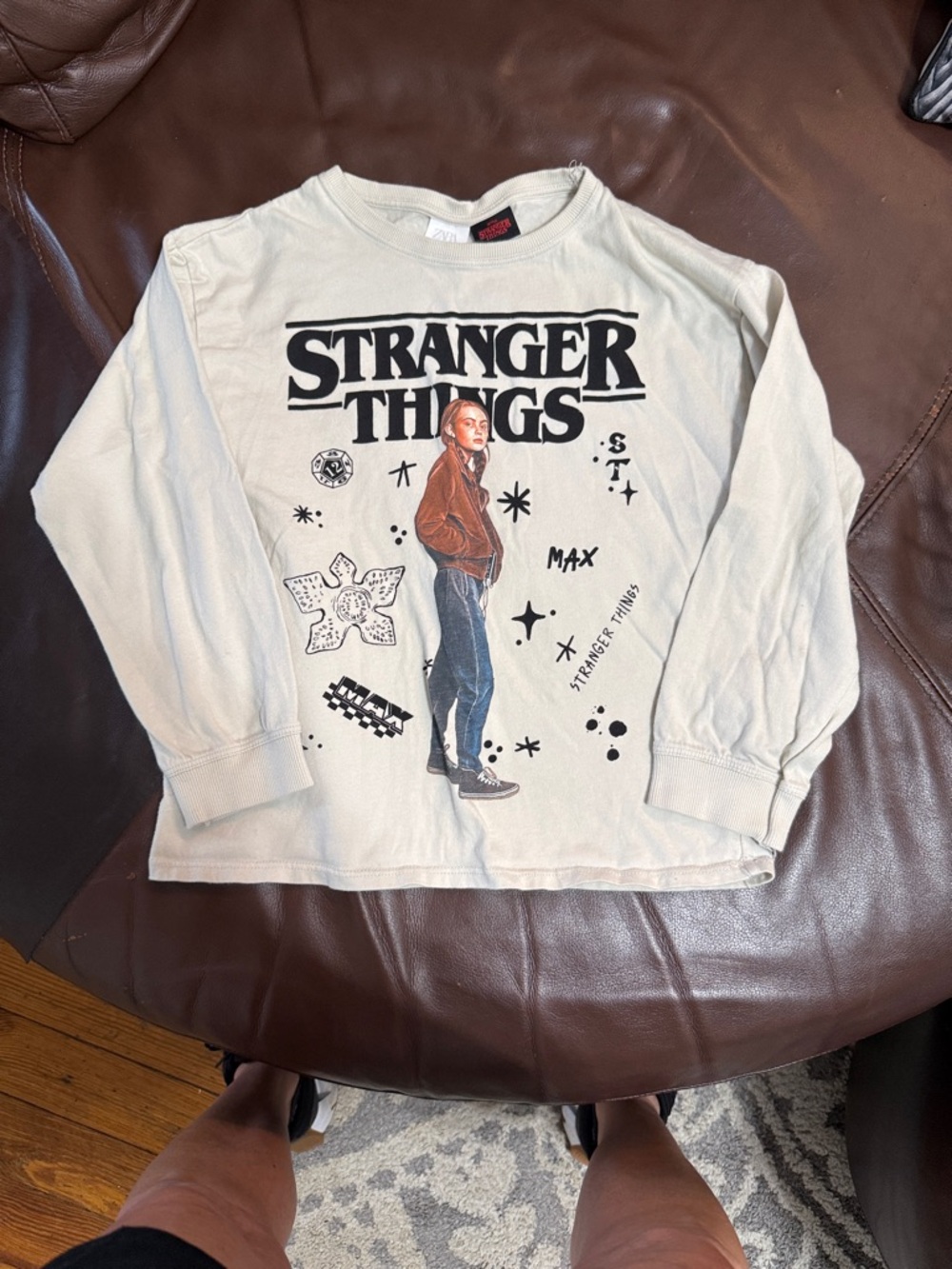 Zara Cream Stranger Things Long-Sleeve Graphic Tee